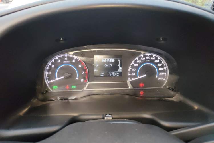 Used JMC Transit 2021 2.8T Space King Standard Version Long Wheelbase Mid-Height Roof Rear Single Tire 3-Seater Diesel China VI Emission Standard JX493 Instrument Cluster