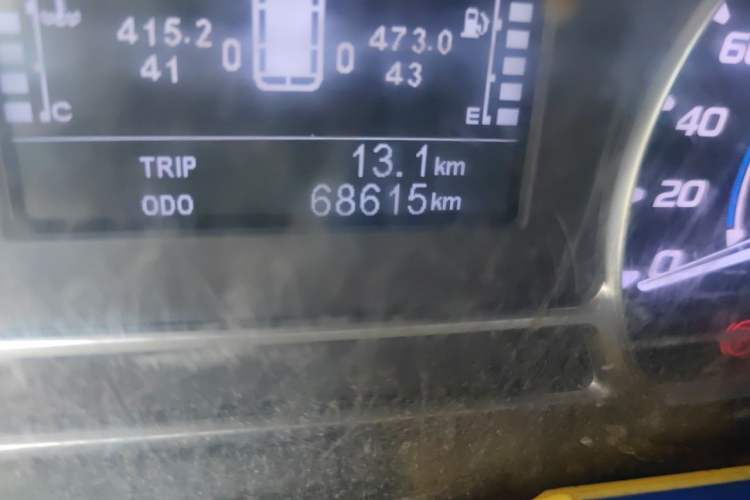 Used JMC Transit 2021 2.8T Space King Taurus Short Wheelbase Mid-Height 6-Seater Diesel Euro VI JX493 Odometer Close Up