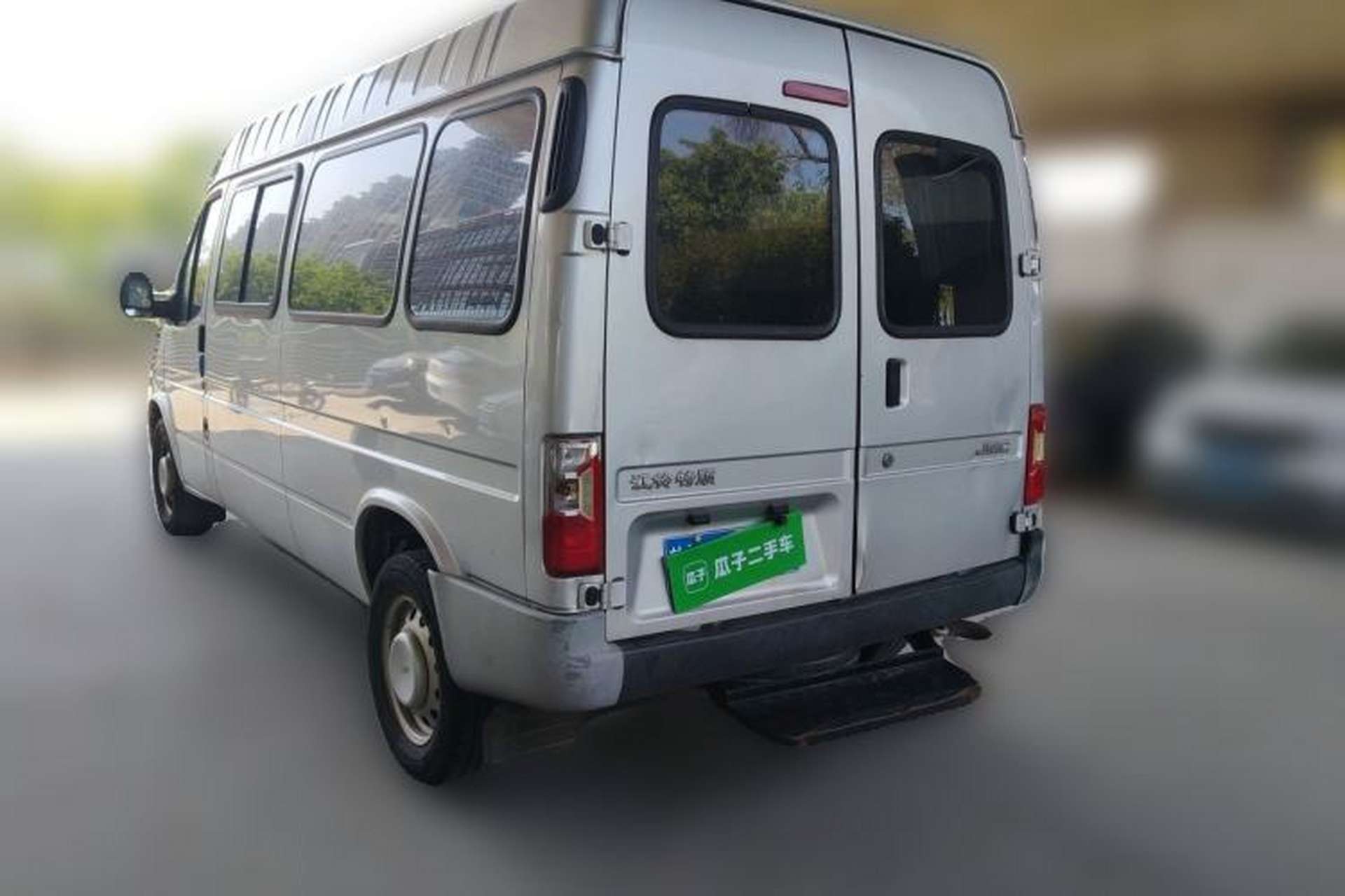 Used JMC Transit 2021 2.8T Space King Standard Version Long Wheelbase Mid-Height Roof Rear Single Tire – Step 6-Seater Diesel China VI Emission Standard JX493 Rear Left 45 Deg
