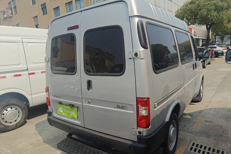 Used JMC Transit 2021 2.8T Space King Standard Version Short Wheelbase Mid-Height Roof 6-Seater Diesel Euro VI JX493 Rear Right 45 Deg