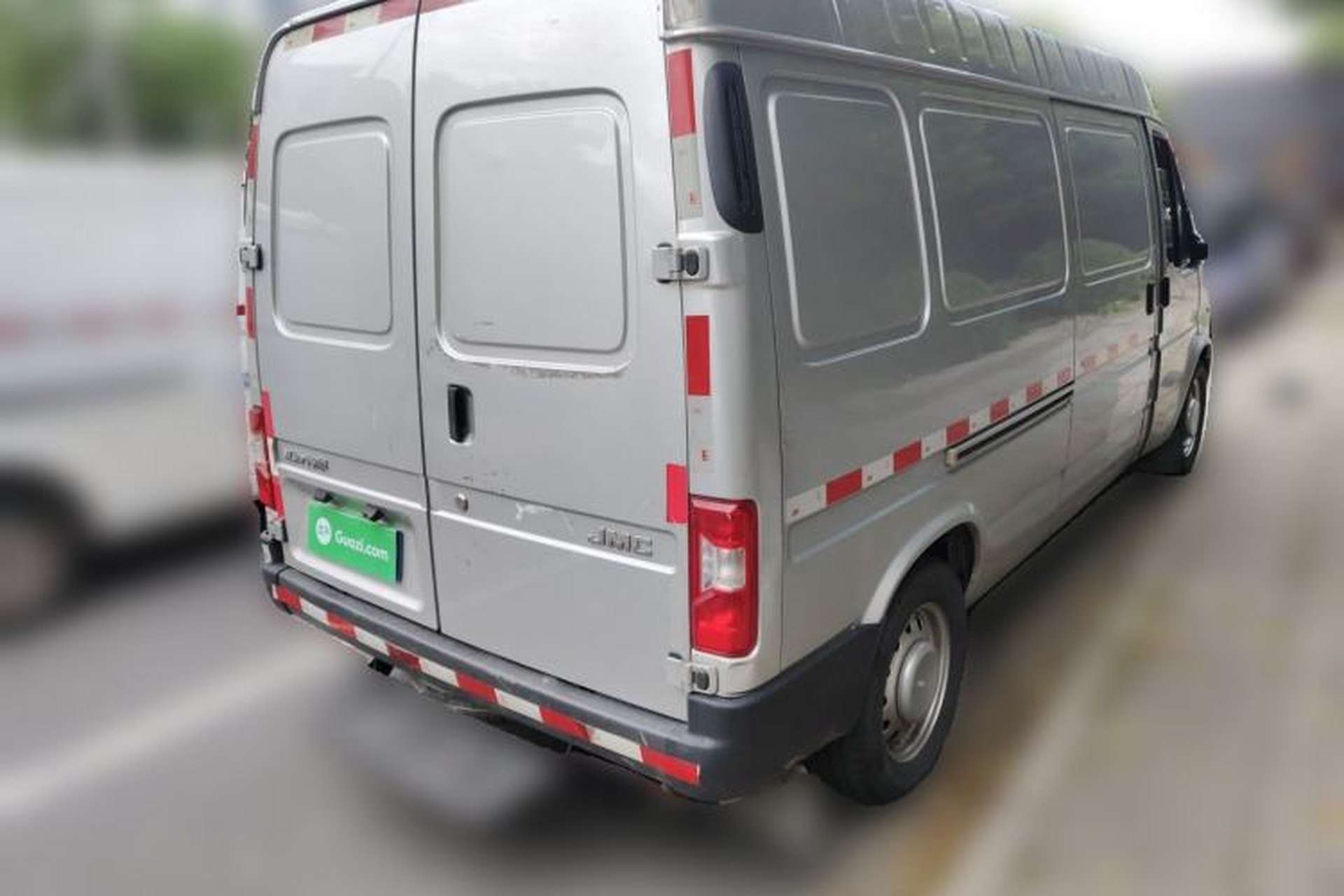 Used JMC Transit 2021 2.8T Space King Standard Version Long Wheelbase Mid-Height Roof Rear Single Tire 3-Seater Diesel China VI Emission Standard JX493 Rear Right 45 Deg