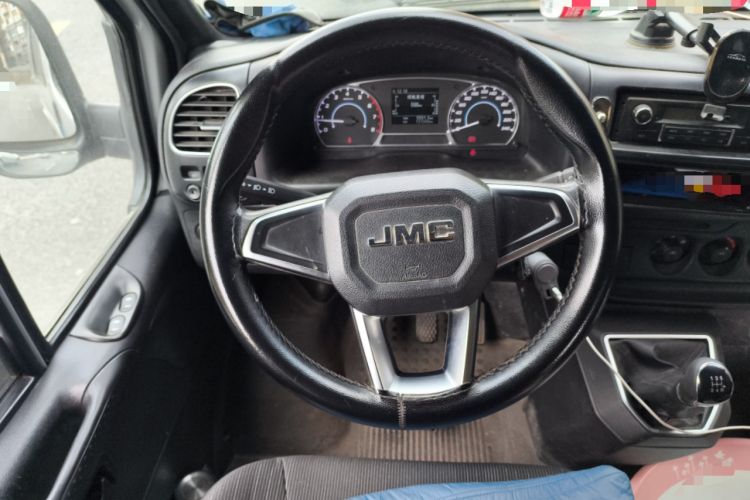 Used JMC Transit 2021 2.8T Space King Standard Version Long Wheelbase Mid-Height Roof Rear Single Tire – Step 6-Seater Diesel China VI Emission Standard JX493 Steering Wheel