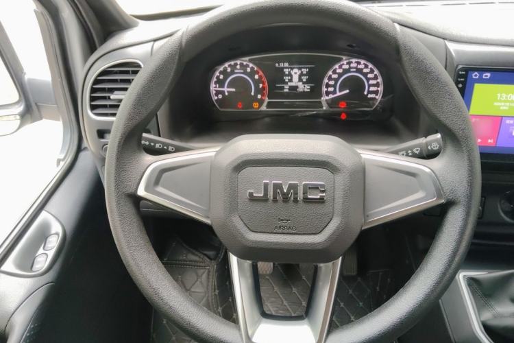 Used JMC Transit 2021 2.8T Space King Taurus Short Wheelbase Mid-Height 6-Seater Diesel Euro VI JX493 Steering Wheel