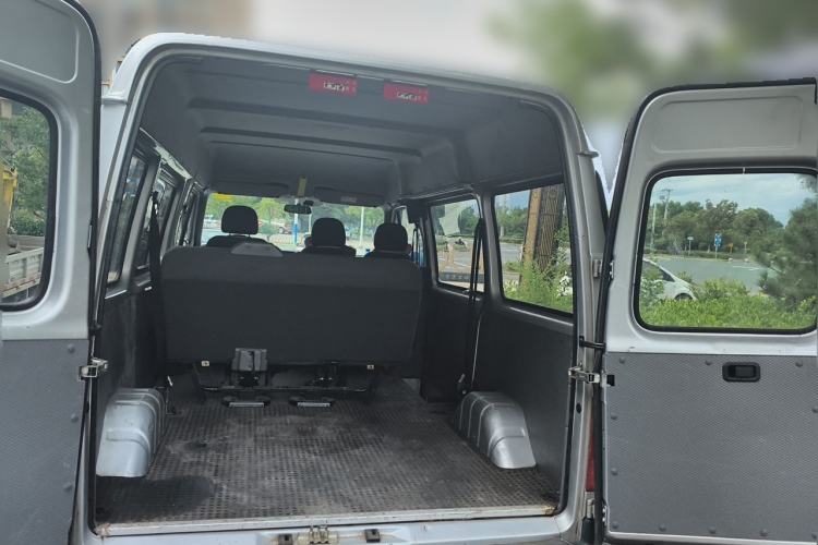 Used JMC Transit 2021 2.8T Space King Standard Version Short Wheelbase Mid-Height Roof 6-Seater Diesel Euro VI JX493 Trunk