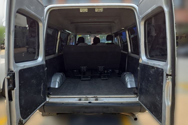Used JMC Transit 2021 2.8T Space King Standard Version Short Wheelbase Mid-Height Roof 6-Seater Diesel Euro VI JX493 Trunk