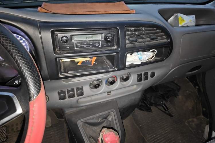 Used JMC Transit  Audio And AC Panel