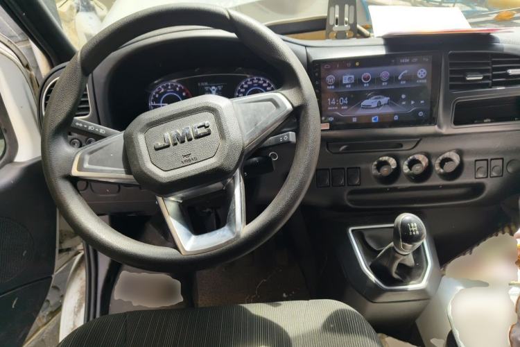 Used JMC Transit 2021 2.8T Space King Taurus Short Wheelbase Mid-Height 6-Seater Diesel Euro VI JX493 Center Console