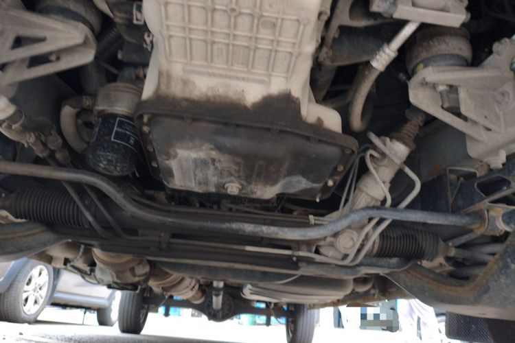 Used JMC Transit 2021 2.8T Space King Taurus Long Wheelbase Mid-Height Rear Single Tire – Step 6-Seater Diesel Euro VI JX493 Chassis Front