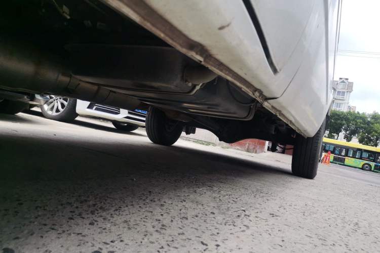Used JMC Transit  Chassis Front Left