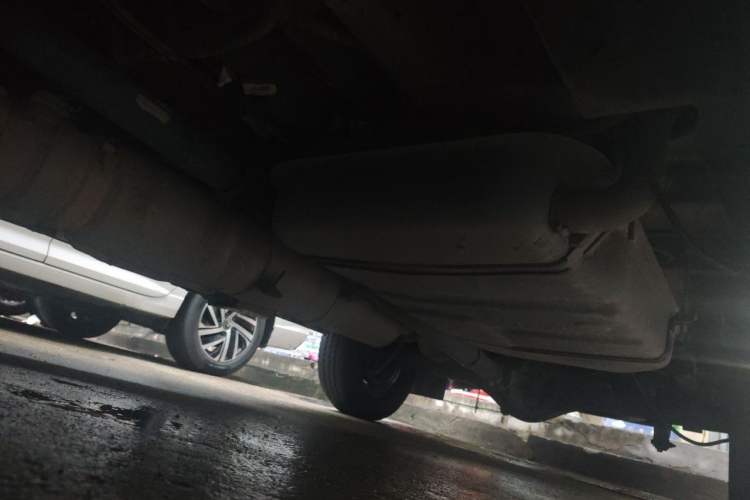 Used JMC Transit 2021 2.8T Space King Taurus Short Wheelbase Mid-Height 3-Seater Diesel Euro VI JX493 Chassis Front Left