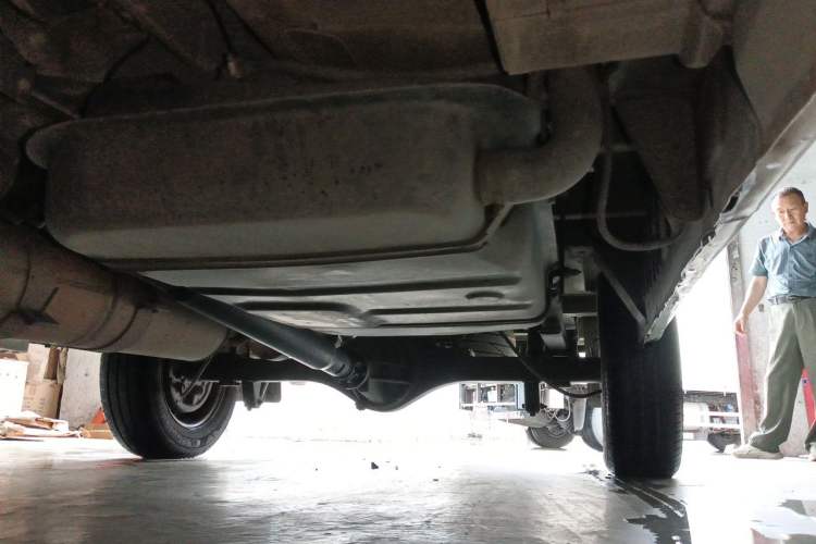 Used JMC Transit 2021 2.8T Space King Taurus Short Wheelbase Mid-Height 6-Seater Diesel Euro VI JX493 Chassis Front Left