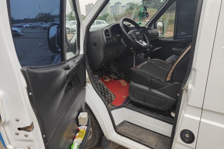 Used JMC Transit 2021 2.8T Space King Taurus Short Wheelbase Mid-Height 6-Seater Diesel Euro VI JX493 Driver Seat