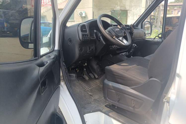 Used JMC Transit  Driver Seat