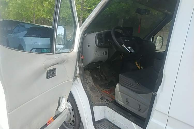 Used JMC Transit  Driver Seat