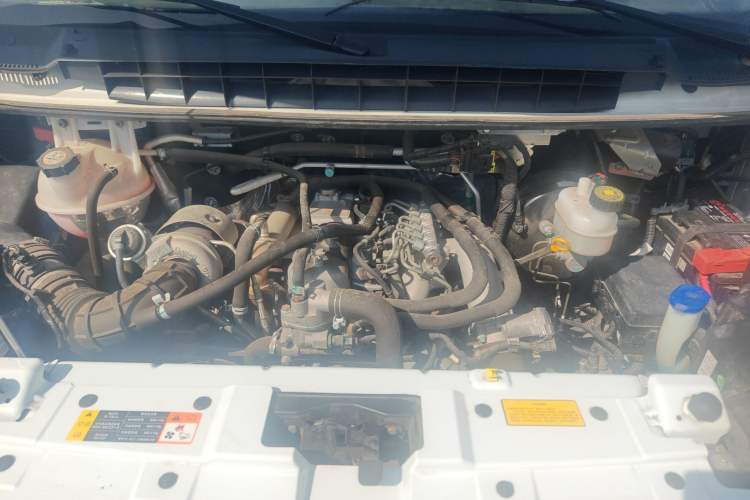 Used JMC Transit 2021 2.8T Space King Taurus Long Wheelbase Mid-Height Rear Single Tire – Step 6-Seater Diesel Euro VI JX493 Engine Bay