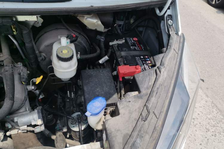 Used JMC Transit  Engine Bay Left