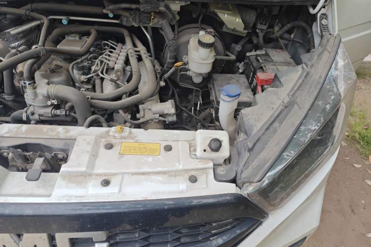 Used JMC Transit  Engine Bay Left