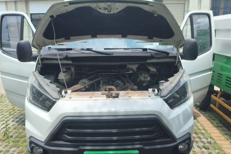 Used JMC Transit  Engine Bay