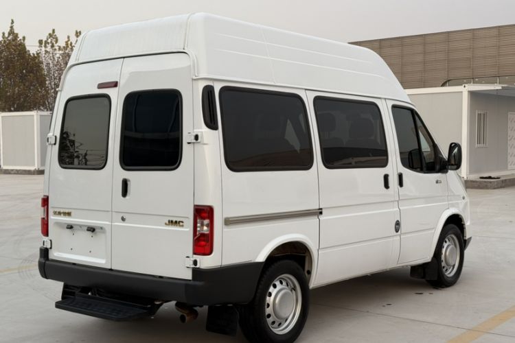 Used JMC Transit 2021 2.8T Space King Taurus Short Wheelbase Mid-Height 6-Seater Diesel Euro VI JX493 Exterior 2