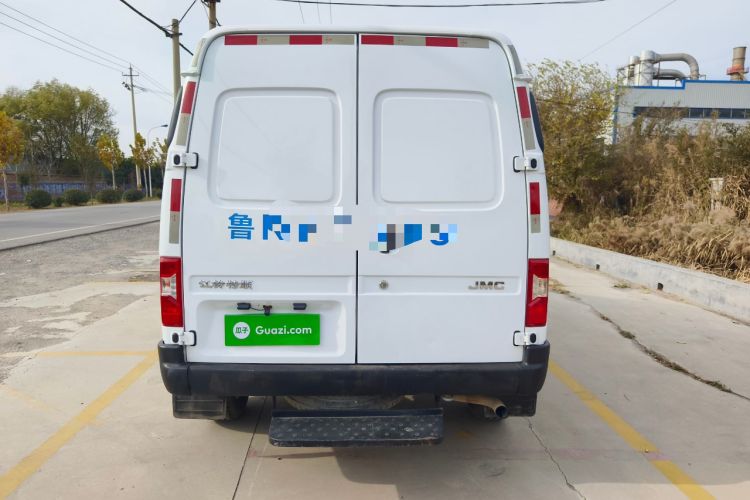 Used JMC Transit 2021 2.8T Space King Standard Version Long Wheelbase Mid-Height Roof Rear Single Tire 3-Seater Diesel China VI Emission Standard JX493 Exterior 4