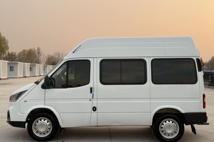 Used JMC Transit 2021 2.8T Space King Taurus Short Wheelbase Mid-Height 6-Seater Diesel Euro VI JX493 Exterior 7