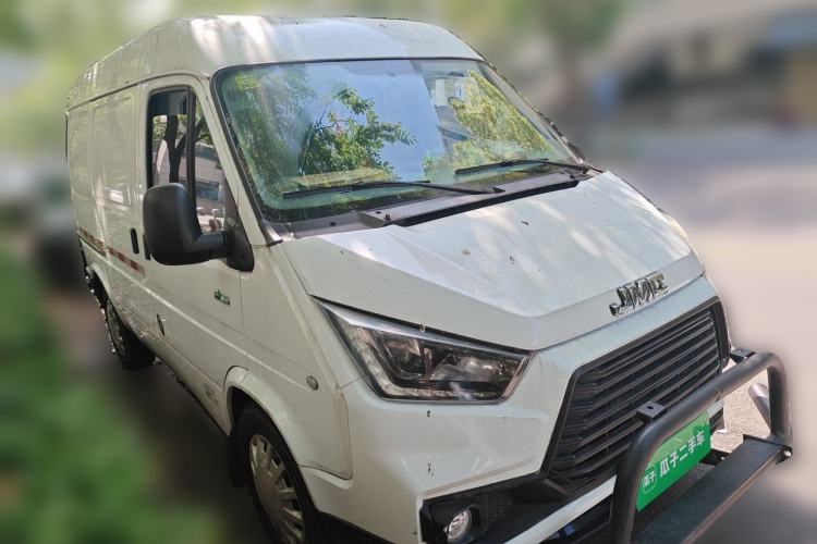 Used JMC Transit 2021 2.8T Space King Taurus Short Wheelbase Mid-Height 3-Seater Diesel Euro VI JX493 Front Right 45 Deg