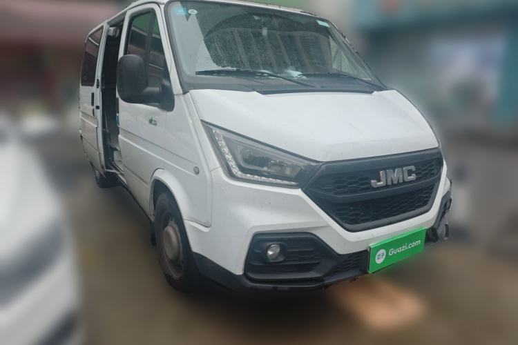 Used JMC Transit 2021 2.8T Space King Taurus Short Wheelbase Mid-Height 3-Seater Diesel Euro VI JX493 Front Right 45 Deg