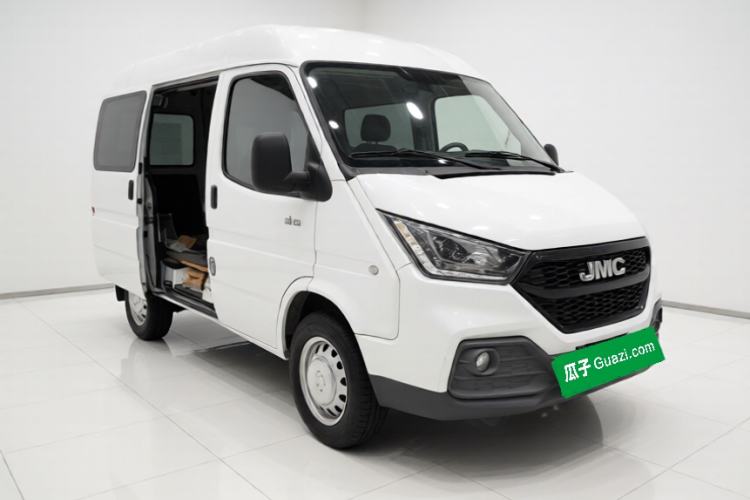 Used JMC Transit 2021 2.8T Space King Taurus Short Wheelbase Mid-Height 6-Seater Diesel Euro VI JX493 Front Right 45 Deg