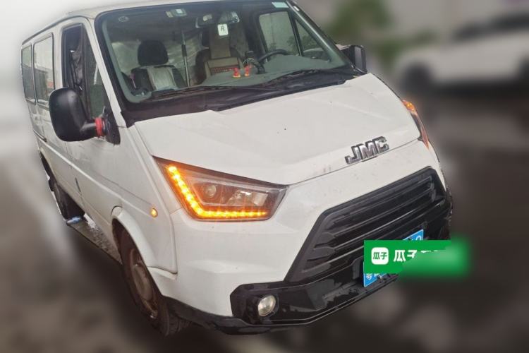Used JMC Transit 2021 2.8T Space King Taurus Short Wheelbase Mid-Height 6-Seater Diesel Euro VI JX493 Front Right 45 Deg