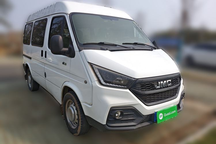 Used JMC Transit 2021 2.8T Space King Standard Version Short Wheelbase Mid-Height Roof 6-Seater Diesel Euro VI JX493 Front Right 45 Deg