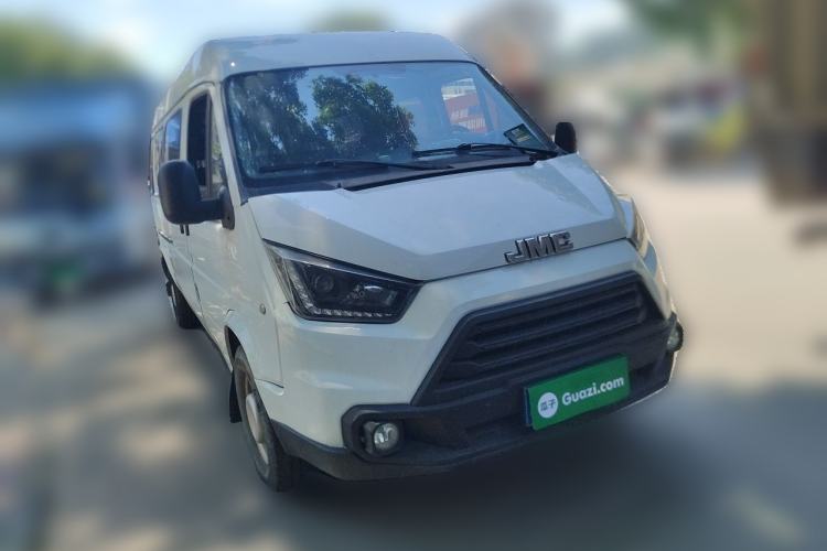 Used JMC Transit  Front Right 45 Deg
