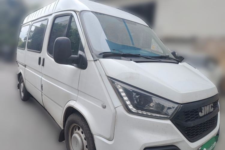Used JMC Transit 2021 2.8T Space King Standard Version Short Wheelbase Mid-Height Roof 6-Seater Diesel Euro VI JX493 Front Right 45 Deg