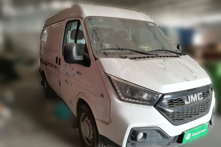 Used JMC Transit 2021 2.8T Space King Taurus Short Wheelbase Mid-Height 3-Seater Diesel Euro VI JX493 Front Right 45 Deg