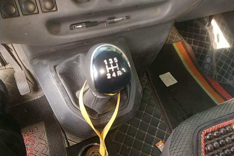 Used JMC Transit  Gear Lever