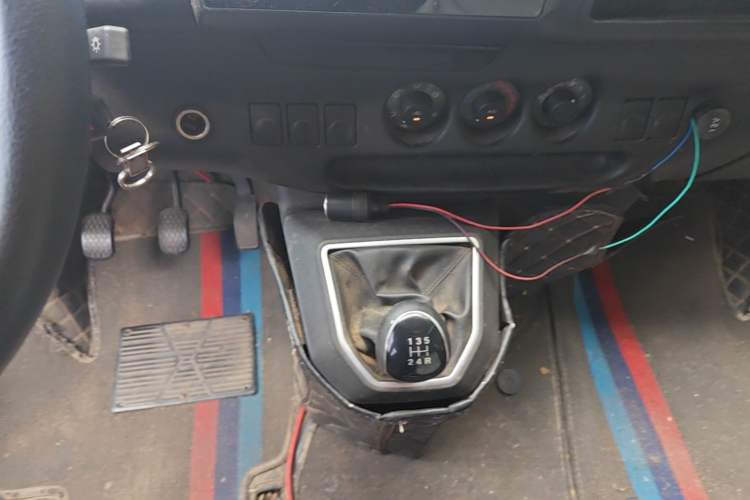 Used JMC Transit 2021 2.8T Space King Taurus Long Wheelbase Mid-Height Rear Single Tire – Step 6-Seater Diesel Euro VI JX493 Gear Lever