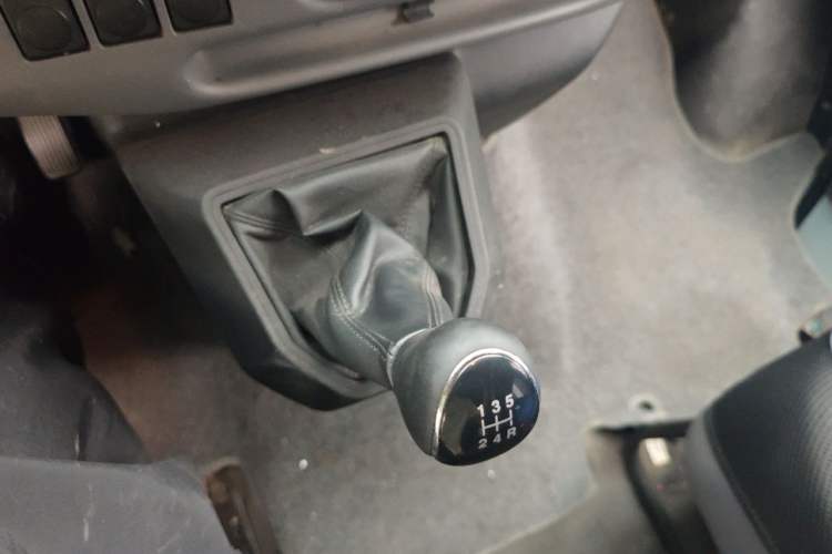 Used JMC Transit  Gear Lever