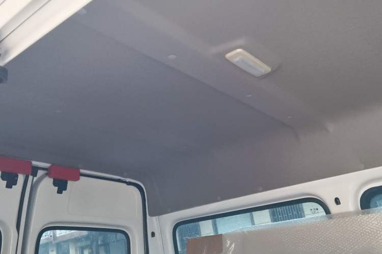 Used JMC Transit 2021 2.8T Space King Taurus Short Wheelbase Mid-Height 6-Seater Diesel Euro VI JX493 Headliner