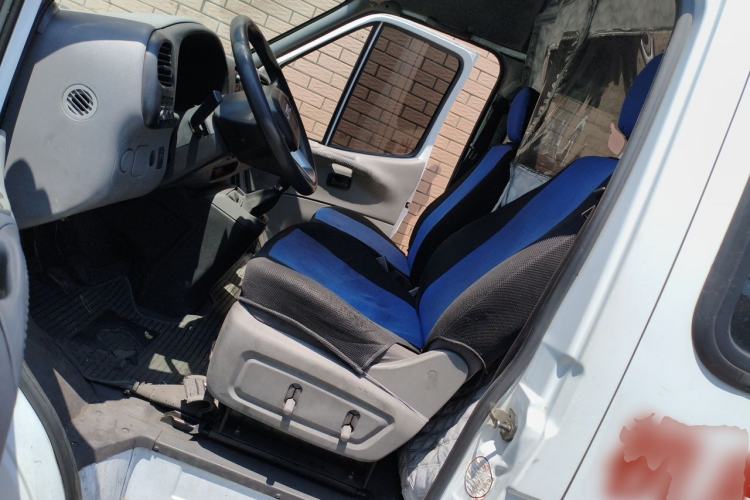 Used JMC Transit 2021 2.8T Space King Standard Version Long Wheelbase Mid-Height Roof Rear Single Tire – Step 6-Seater Diesel China VI Emission Standard JX493 Left Front Seat