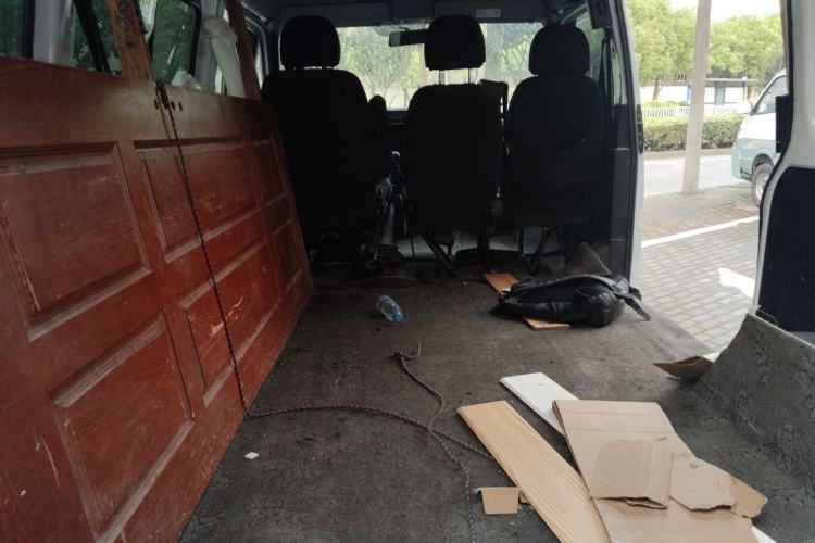 Used JMC Transit 2021 2.8T Space King Taurus Short Wheelbase Mid-Height 6-Seater Diesel Euro VI JX493 Left Rear Seat