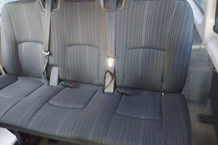 Used JMC Transit 2021 2.8T Space King Taurus Short Wheelbase Mid-Height 6-Seater Diesel Euro VI JX493 Left Rear Seat