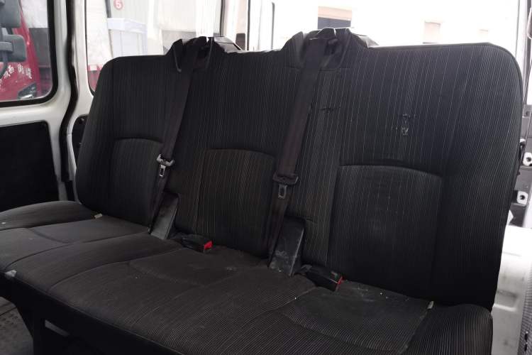 Used JMC Transit 2021 2.8T Space King Standard Version Short Wheelbase Mid-Height Roof 6-Seater Diesel Euro VI JX493 Left Rear Seat