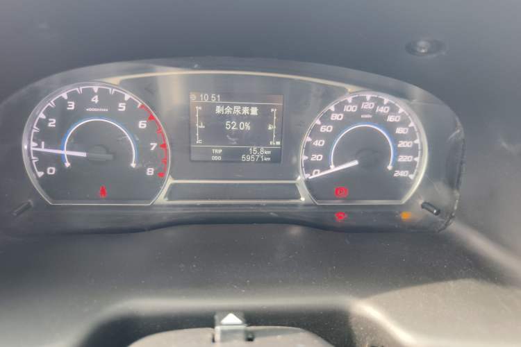 Used JMC Transit 2021 2.8T Space King Standard Version Long Wheelbase Mid-Height Roof Rear Single Tire 3-Seater Diesel China VI Emission Standard JX493 Odometer Close Up