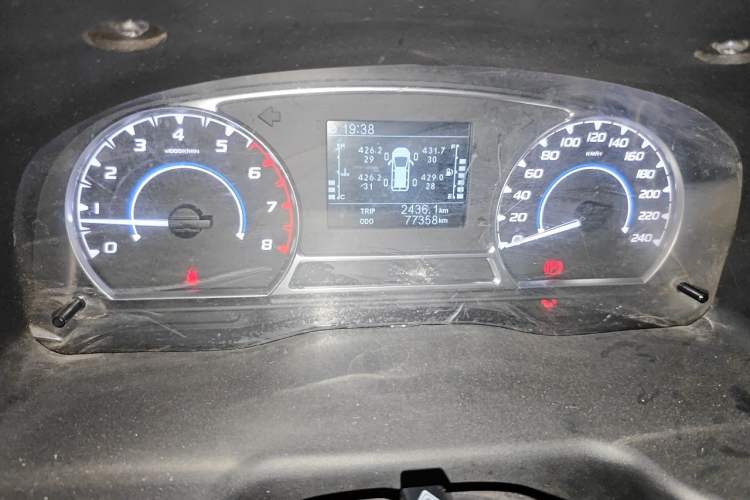 Used JMC Transit  Odometer Close Up