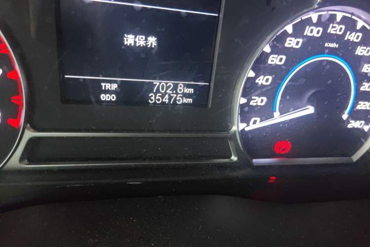 Used JMC Transit 2021 2.8T Space King Taurus Short Wheelbase Mid-Height 3-Seater Diesel Euro VI JX493 Odometer Close Up