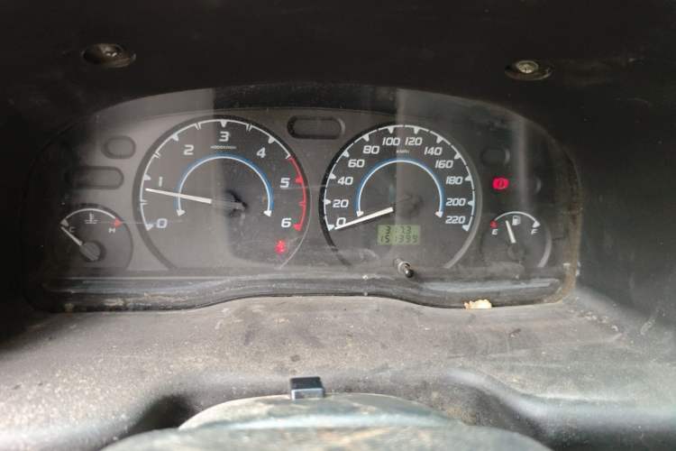 Used JMC Transit  Odometer Close Up
