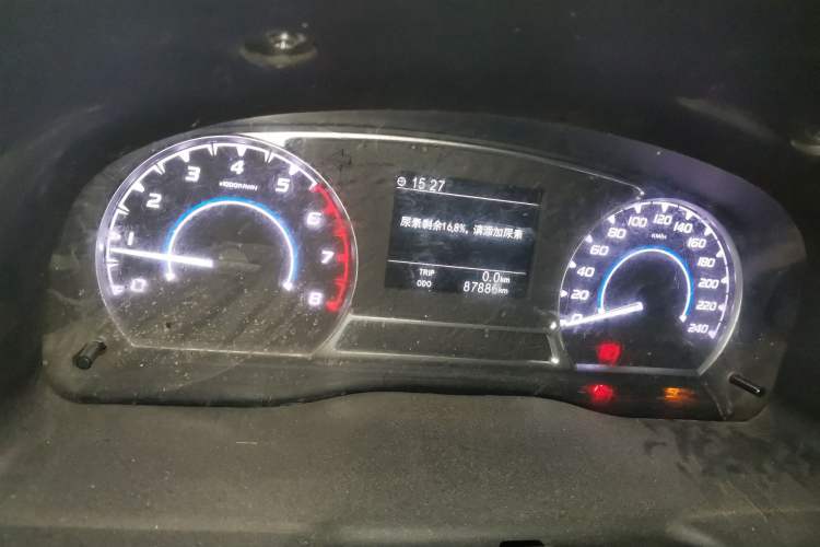 Used JMC Transit 2021 2.8T Space King Taurus Short Wheelbase Mid-Height 3-Seater Diesel Euro VI JX493 Odometer Close Up