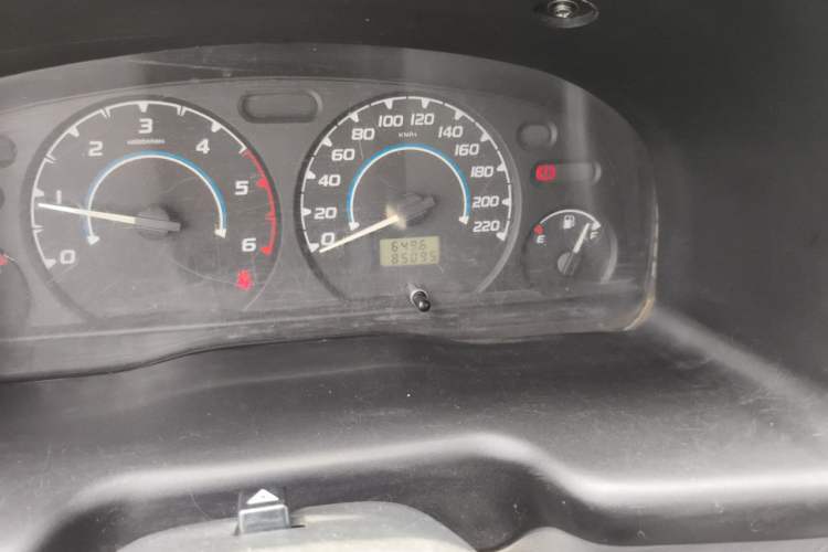 Used JMC Transit  Odometer Close Up