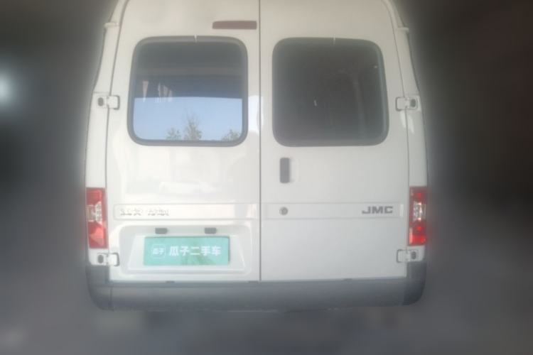 Used JMC Transit 2021 2.8T Space King Standard Version Short Wheelbase Mid-Height Roof 6-Seater Diesel Euro VI JX493 Rear