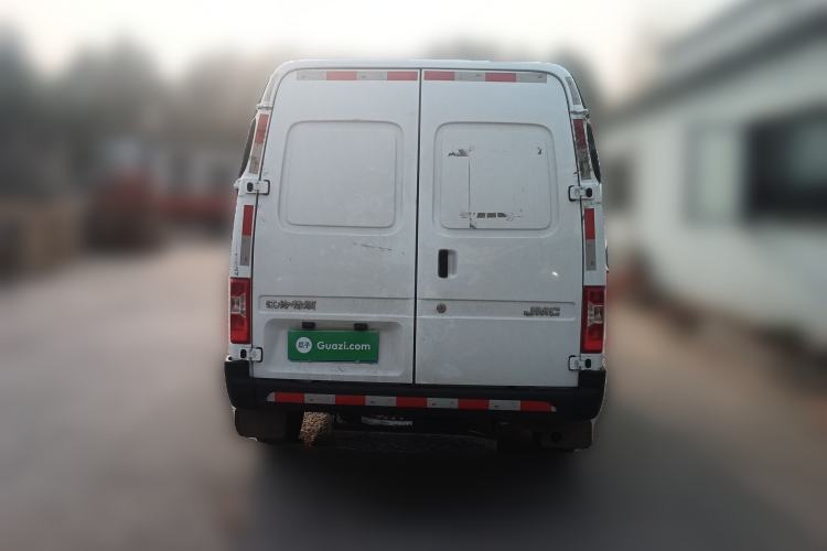 Used JMC Transit 2021 2.8T Space King Standard Version Long Wheelbase Mid-Height Roof Rear Single Tire 3-Seater Diesel China VI Emission Standard JX493 Rear
