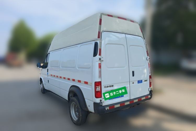 Used JMC Transit 2021 2.8T Space King Extended Wheelbase High-Roof with Rear Dual Tires 3-Seater Diesel China VI Emission Standard JX493 Rear Left 45 Deg